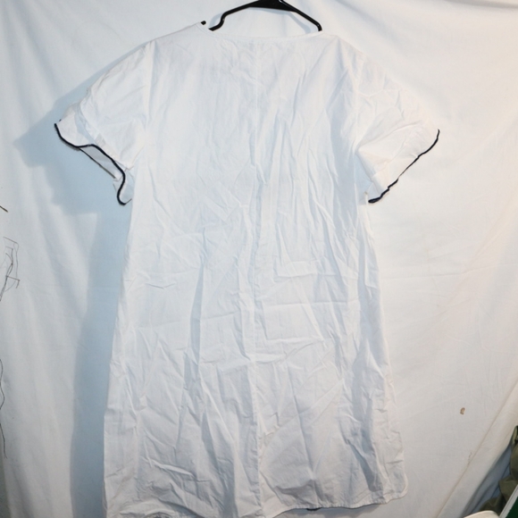 Crown and IVY White Blue Embroidered Collar Tunic Size Medium - Picture 8 of 10